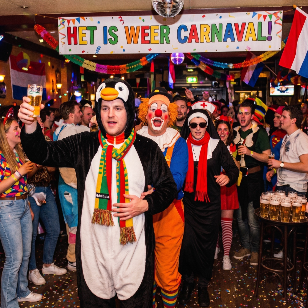 Het is weer carnaval Hoes